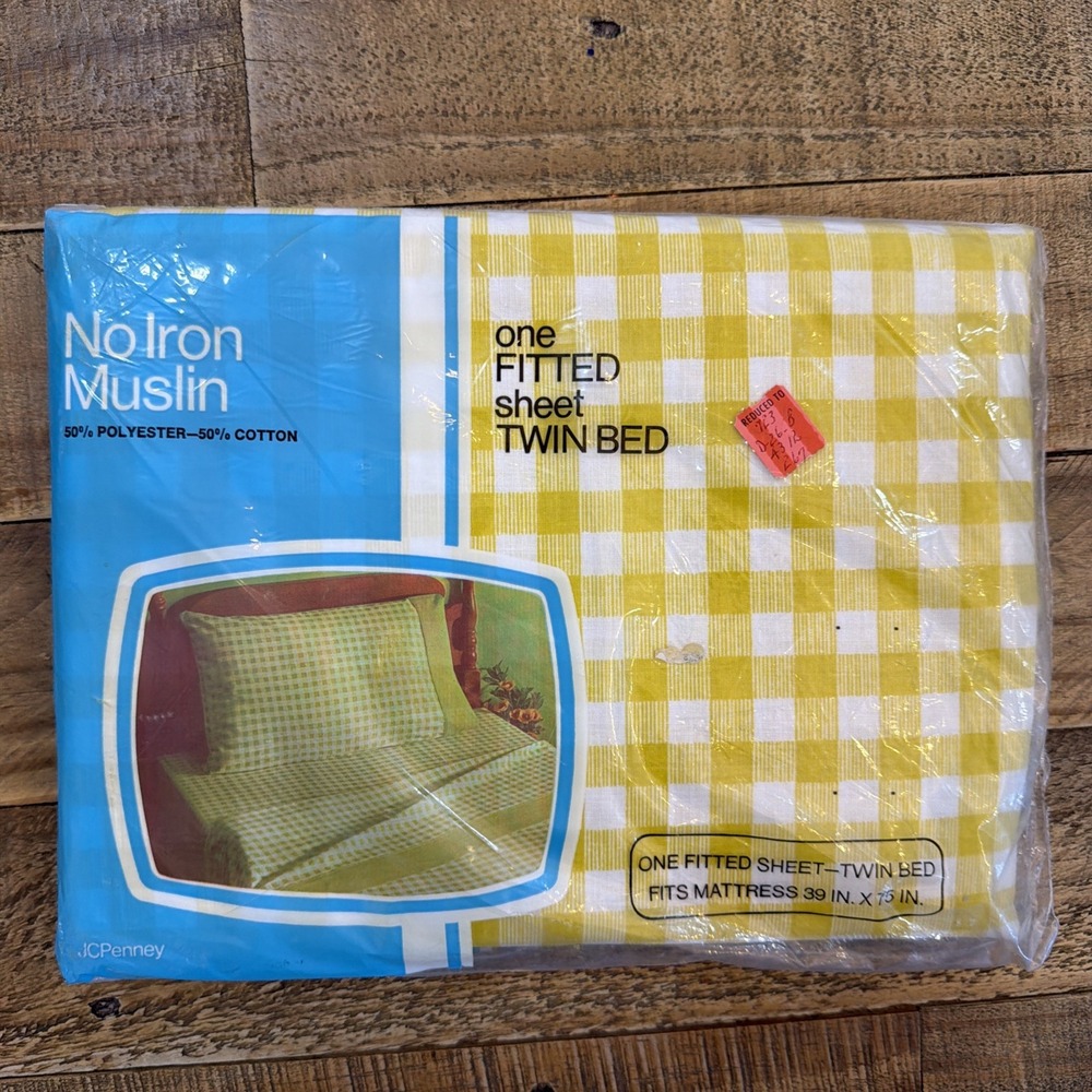 Vintage JC Penney No Iron Muslin One Fitted Sheet Twin Size Yellow NIP For 39x75